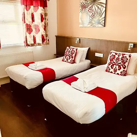 아파트 Serviced Lettings - Beaufort Court 브리스틀