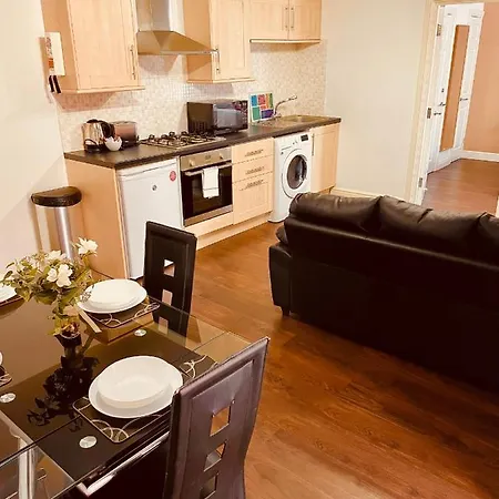 Appartement Serviced Lettings - Beaufort Court