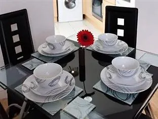 Serviced Lettings - Beaufort Court *
